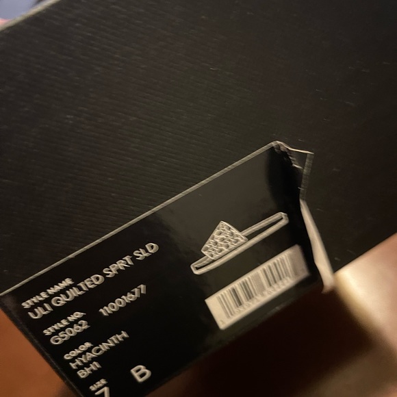 purple / pink coach slides - Picture 4 of 4